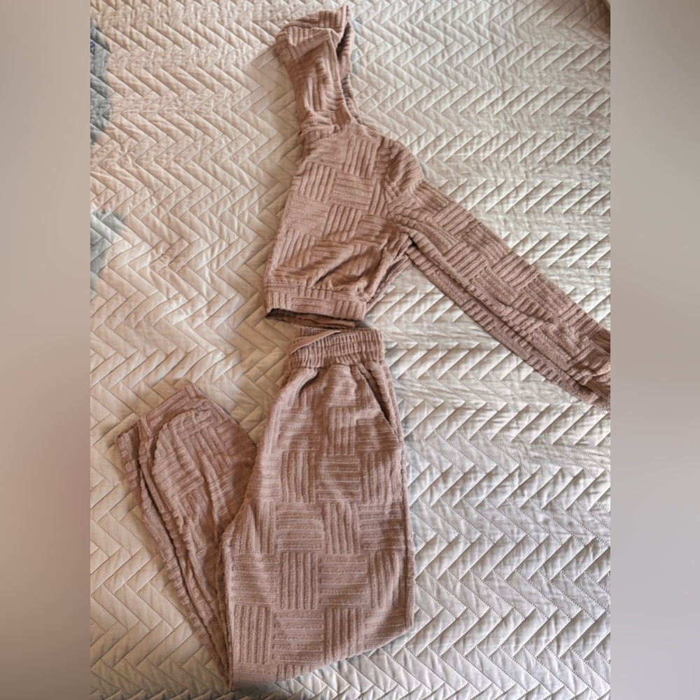 Fashion Nova Textured Tan Set